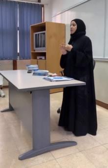 الارشاد يزور الفصول الدراسية في كلية العلوم الاجتماعية
