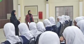 لقاء إرشادي في ثانوية تيماء للبنات