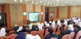 لقاء ارشادي في ثانوية الفروانية بنات