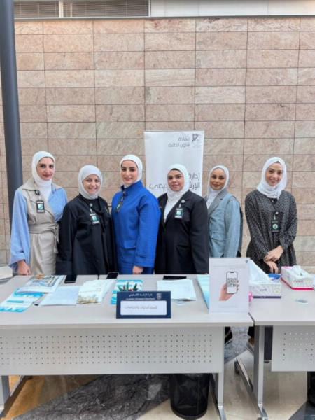 إدارة الإرشاد الأكاديمي تطلق برنامجها الإرشادي الخاص بزيارة الفرق الارشادية