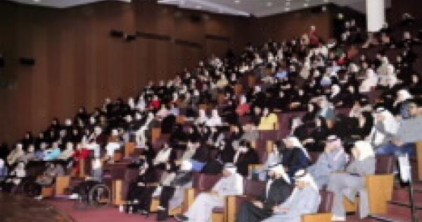 إدارة الارشاد الاكاديمي أقامت اللقاء التنويري للطلبة المستجدين