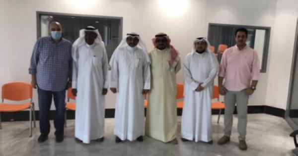 عميد شئون الطلبة الدكتور سلمان العنزي يزور مبنى سكن طلبة المنح الدراسية