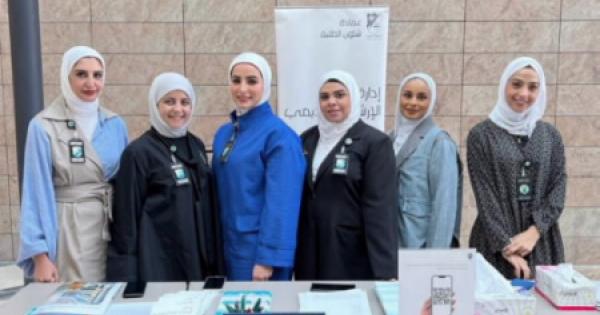 إدارة الإرشاد الأكاديمي تطلق برنامجها الإرشادي الخاص بزيارة الفرق الارشادية