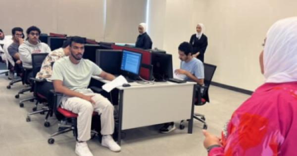 إدارة الإرشاد الأكاديمي تستكمل برنامجها الإرشادي بكلية العلوم
