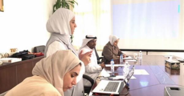 إدارة الإرشاد الأكاديمي نظمت ورشة عمل للرفع من مستوى الأداء الوظيفي لأقسامها