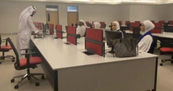 قسم البحوث والدراسات شارك بالورش التدريبية التي نظمتها إدارة المكتبات