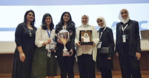 فريق كلية الهندسة والبترول توج بالمركز الأول في ختام دوري مناظرات كليات جامعة الكويت الثامن