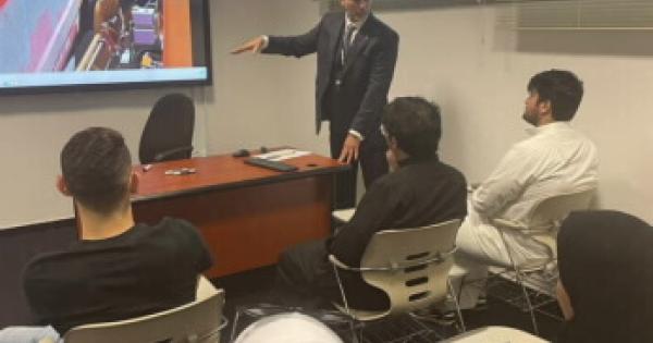 الأنشطة الرياضية نظمت زيارة لكلية الاتصالات والملاحة