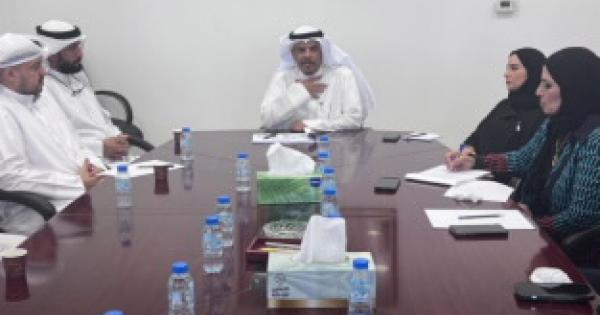 عميد شئون الطلبة أ.د محمد الظفيري عقد إجتماع ودي مع مدراء ومراقبي العمادة