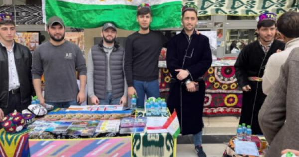 طلبة المنح شاركوا في احتفالية "البرنامج الإنشائي"