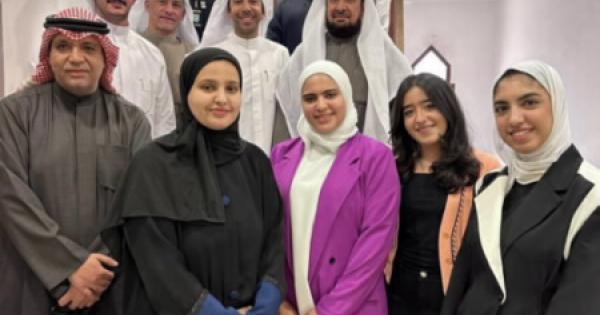 عمادة شئون الطلبة تلتقي بممثلي الجمعيات العلمية في جامعة الكويت